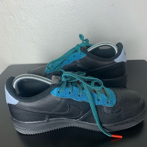 Size 7Y Nike Air Force 1 07 LV8 G8 Black - Picture 6 of 10